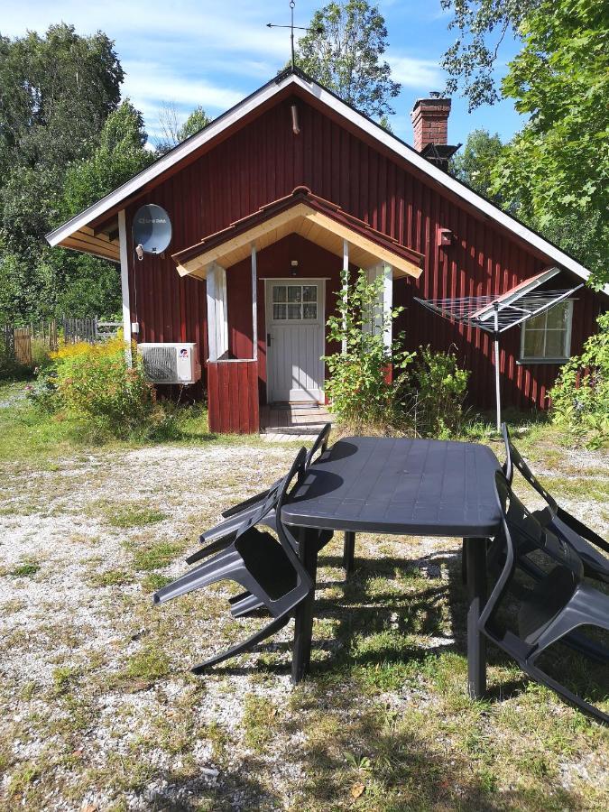 Viken - Cottage By Dalslands Canal Dals Långed Kültér fotó